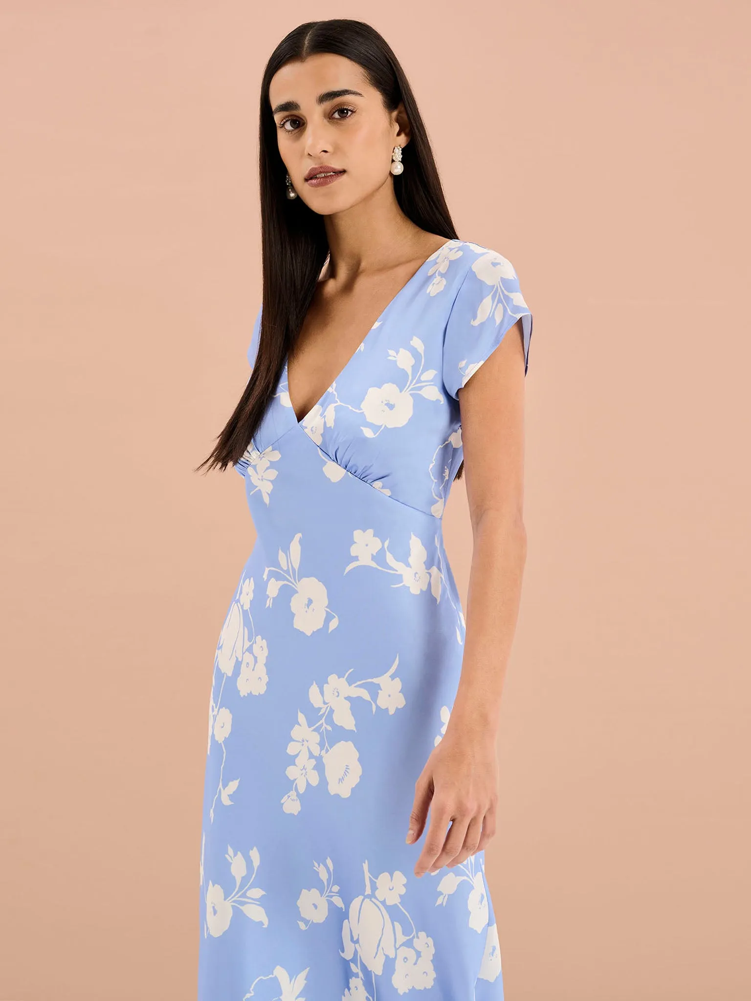 Woolf Short Sleeve Floral Slip Dress in Blue